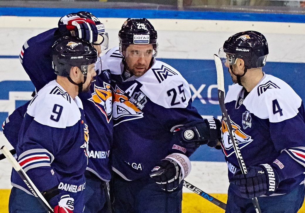 Metallurg Magnitogorsk lähellä finaalipaikkaa Metallurg Magnitogorsk lähellä finaalipaikkaa